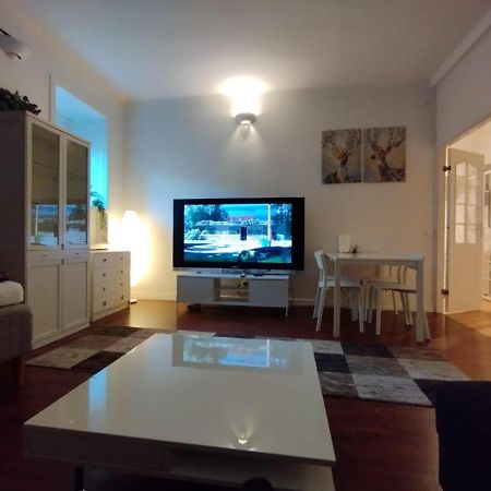 Furnished 58 M2 Restaurant In The Heart Of City ! Стокхолм Екстериор снимка
